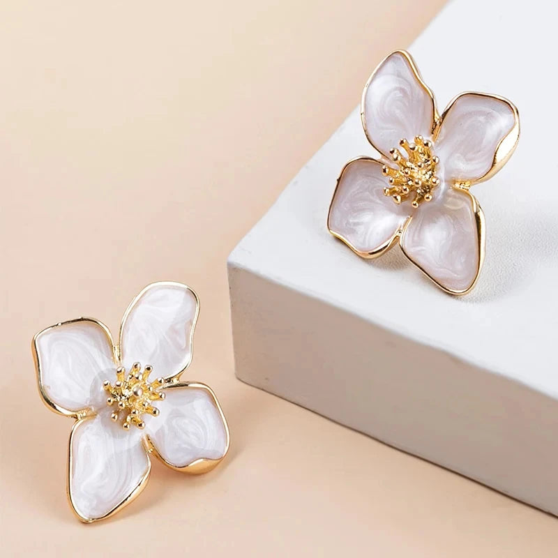 Luxury Romantic Enamel Flower Earrings Women Elegant Delicate Blue Trumpet Flower Long Aesthetic Earrings Wedding Party Gift New