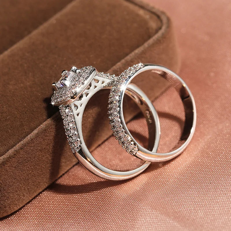 Ladies Luxury Oversized Zircon Ring Exquisite Gorgeous Fashion