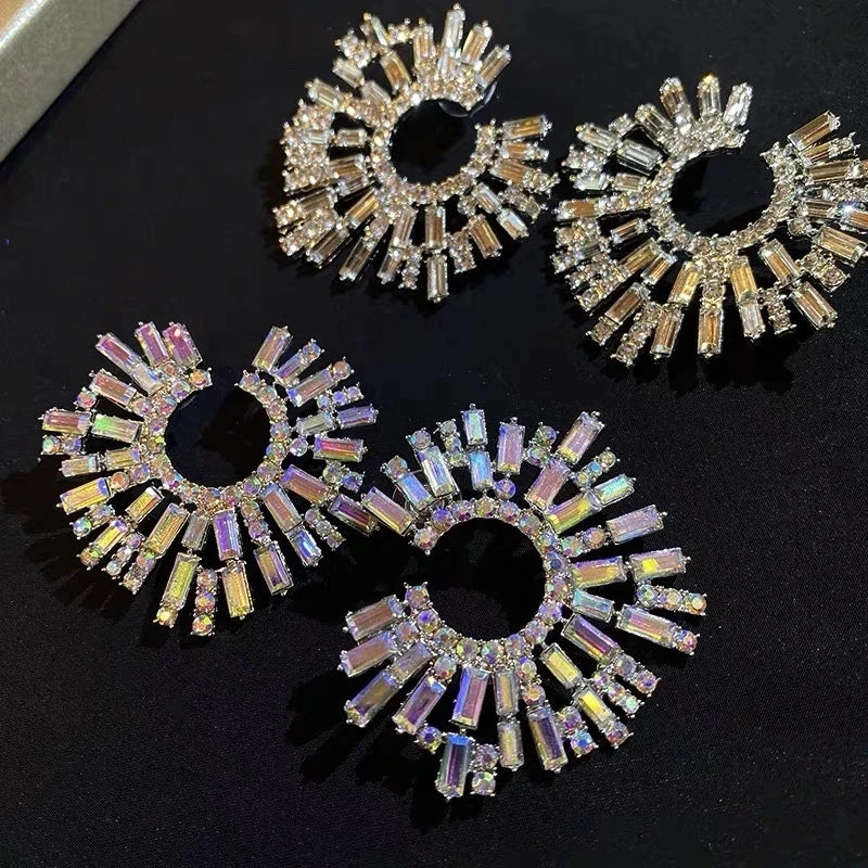 Luxury Exaggerated Crystal Earrings for Women Large Circle Flower Shiny Rhinestone Stud Earring Trendy Fashion Jewelry