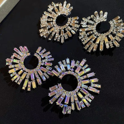 Luxury Exaggerated Crystal Earrings for Women Large Circle Flower Shiny Rhinestone Stud Earring Trendy Fashion Jewelry